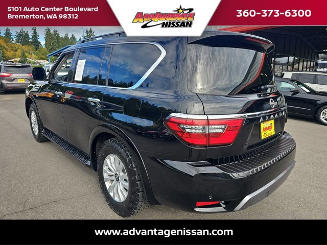 Used 2021 Nissan Armada SV image 3