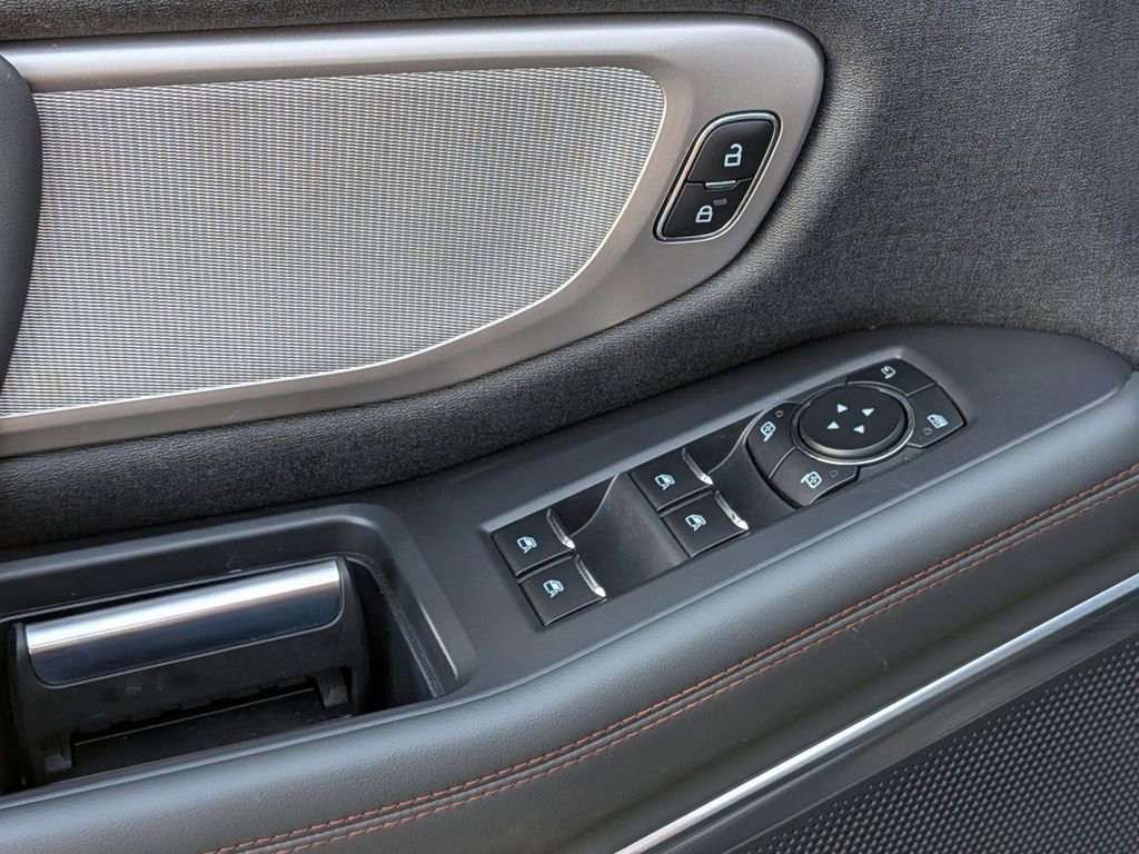 Used 2025 Ford Expedition Max Active AWD/4WD image 14