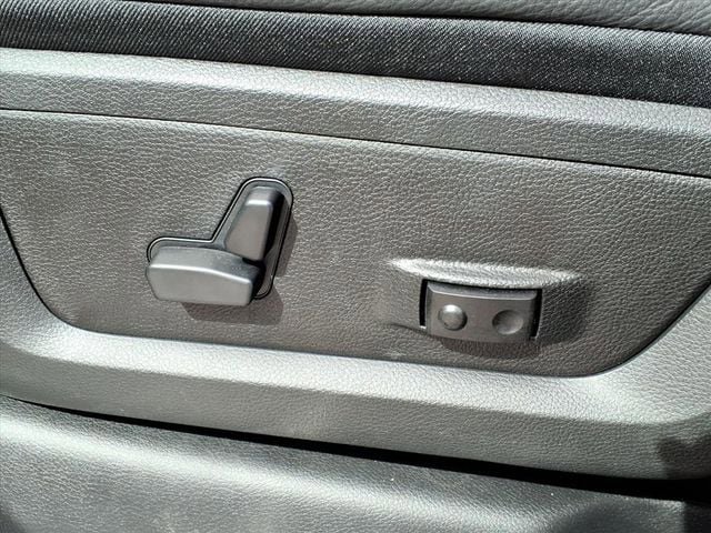 New 2025 RAM 2500 Limited image 15
