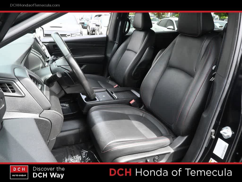 Certified 2025 Honda Odyssey Sport-L image 16