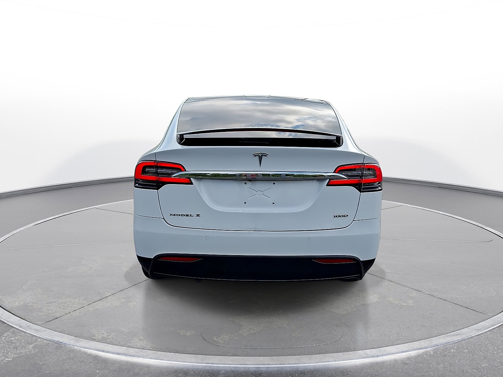 Used 2018 Tesla Model X 75D AWD/4WD image 7