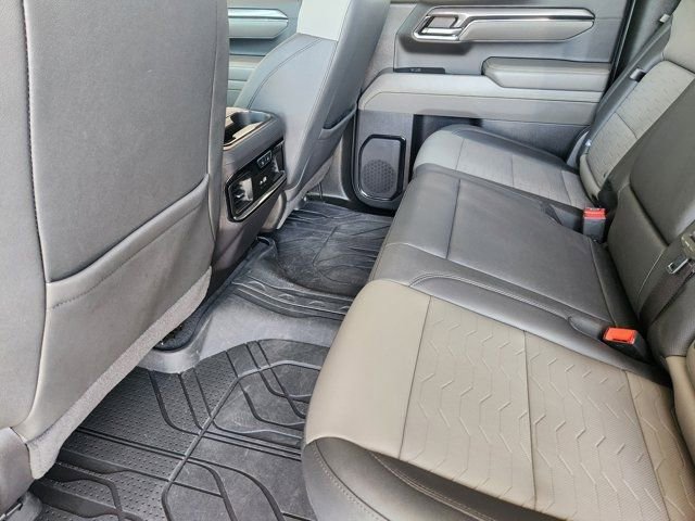 Used 2024 Chevrolet Silverado 1500 ZR2 w/ Technology Package image 32