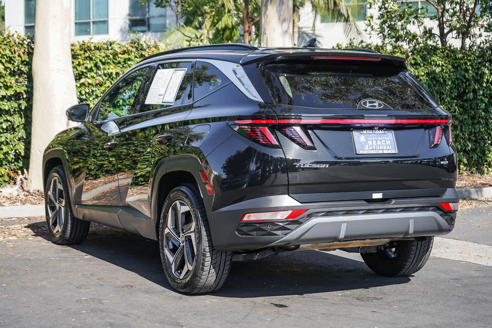 Used 2024 Hyundai Tucson Limited AWD/4WD image 4
