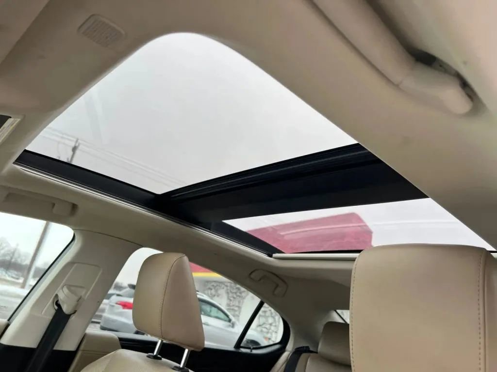 Used 2020 Lexus ES 350 w/ Premium Package image 29