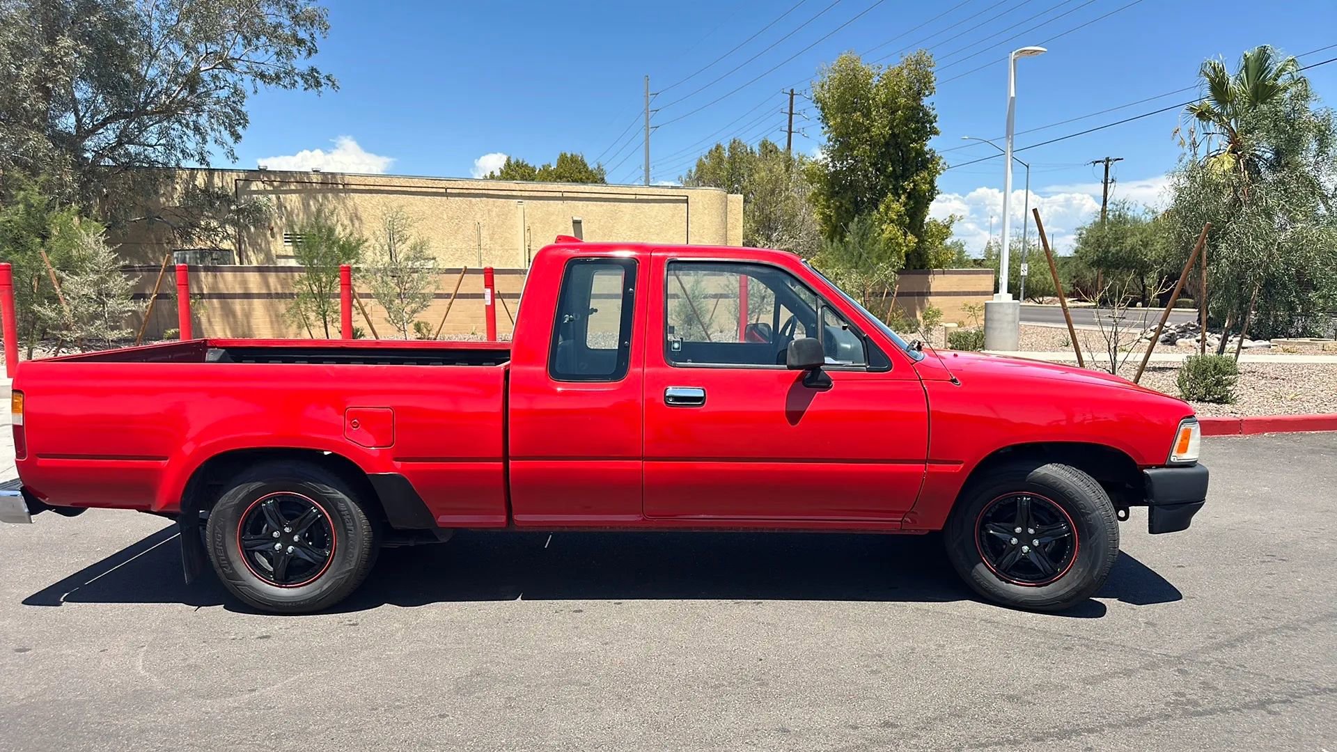 Used 1994 Toyota Pickup DX image 9