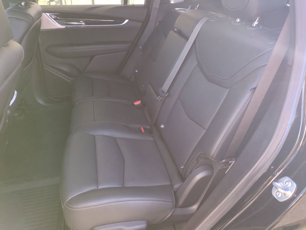 Used 2024 Cadillac XT6 Premium Luxury w/ Technology Package image 19