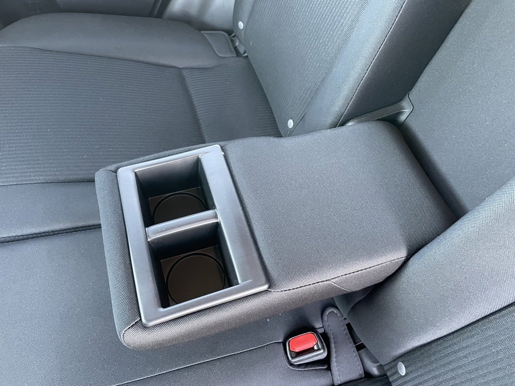 Used 2018 Toyota RAV4 LE image 49