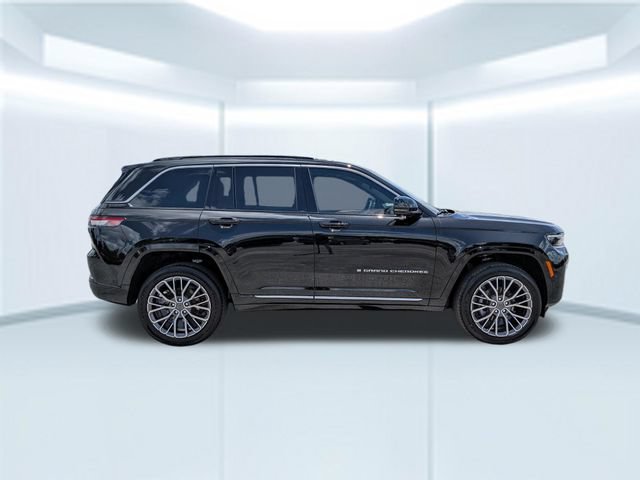 New 2026 Jeep Grand Cherokee Summit AWD/4WD image 7