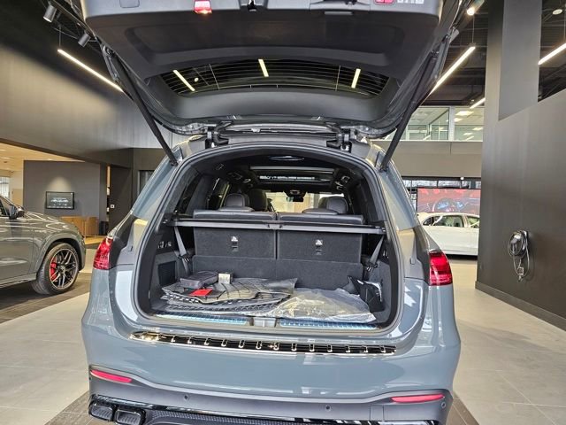 New 2025 Mercedes-Benz GLS 63 AMG 4MATIC image 7