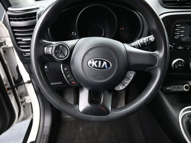 Used 2015 Kia Soul image 18