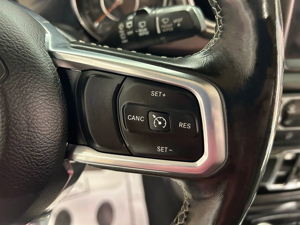 Used 2019 Jeep Wrangler Unlimited Sahara w/ Dual Top Group image 11