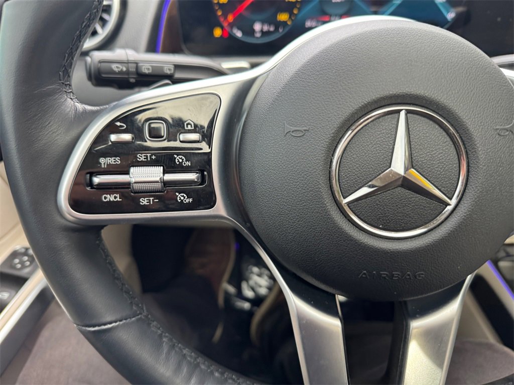 Used 2023 Mercedes-Benz GLB 250 4MATIC image 29