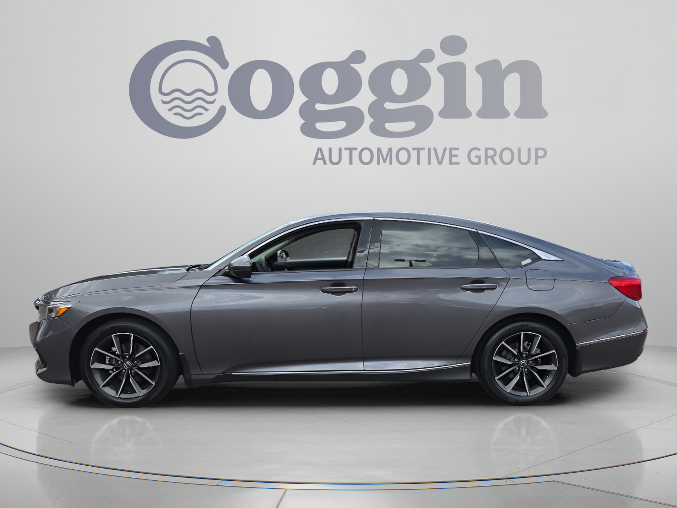 Certified 2022 Honda Accord EX-L image 2