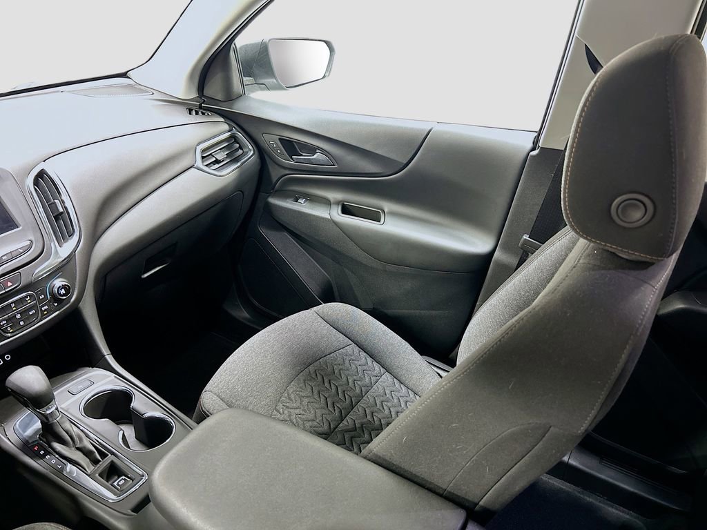 Used 2023 Chevrolet Equinox LT FWD image 23