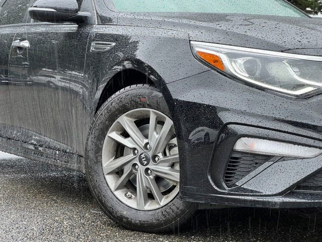 Used 2019 Kia Optima LX image 2