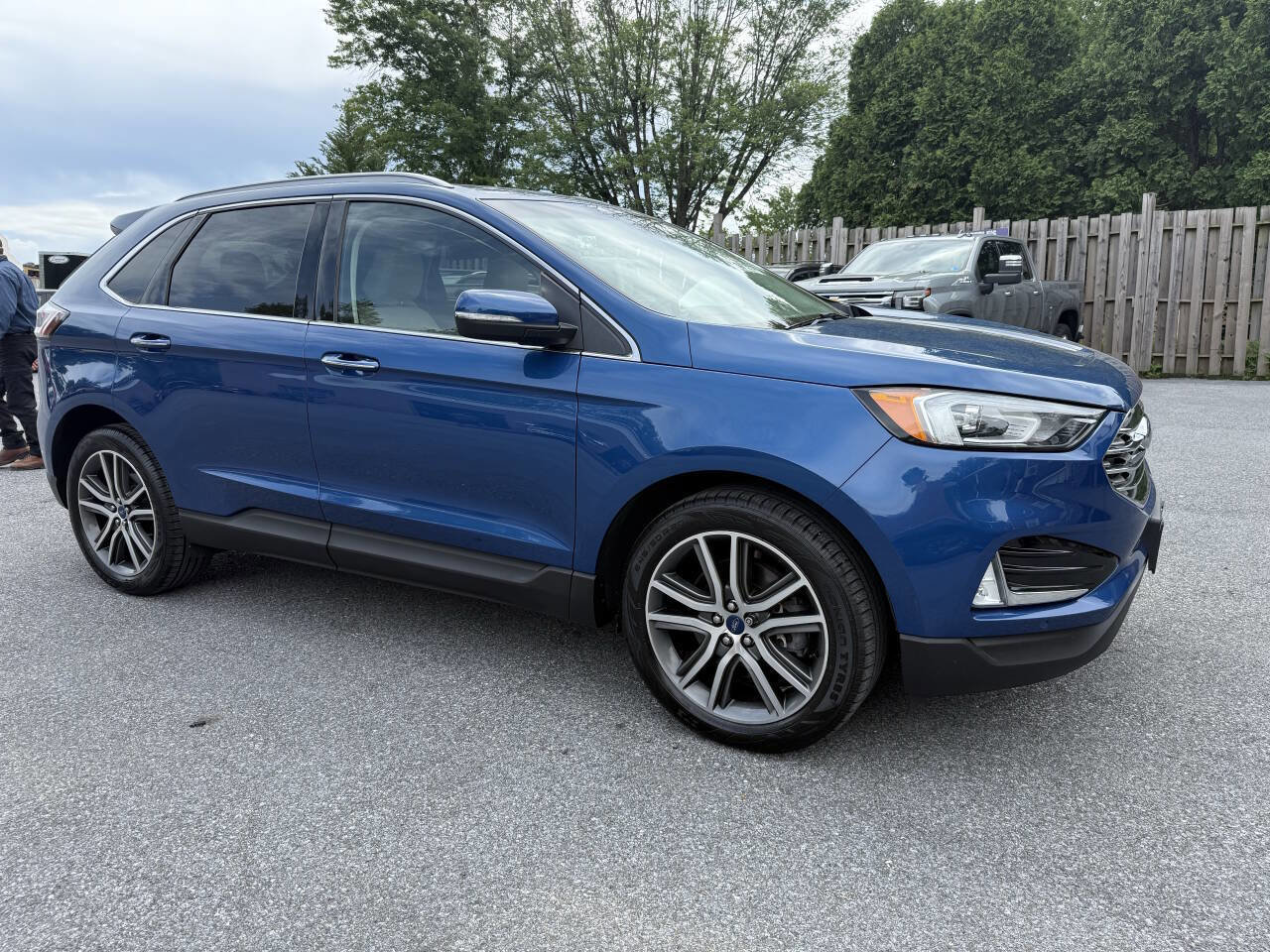 Used 2020 Ford Edge Titanium w/ Class II Trailer Tow Package AWD/4WD image 20