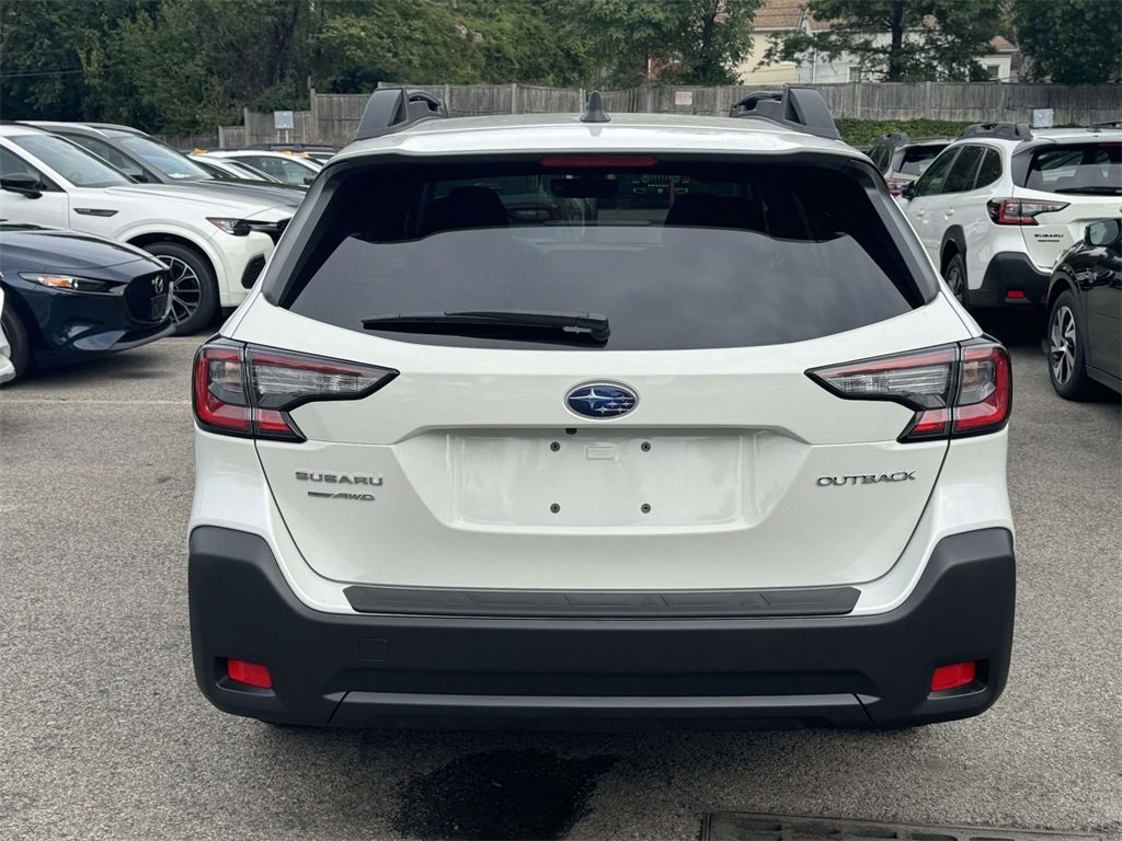 New 2025 Subaru Outback Premium image 5
