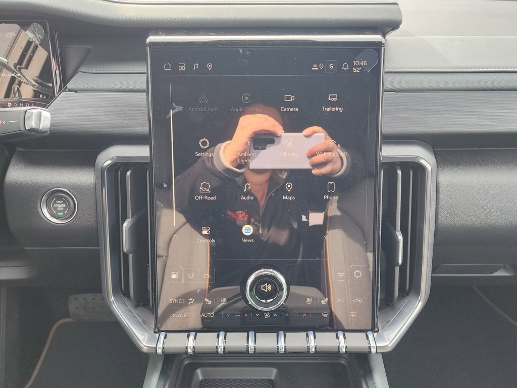 New 2026 GMC Acadia AT4 w/ Luxury Package image 29