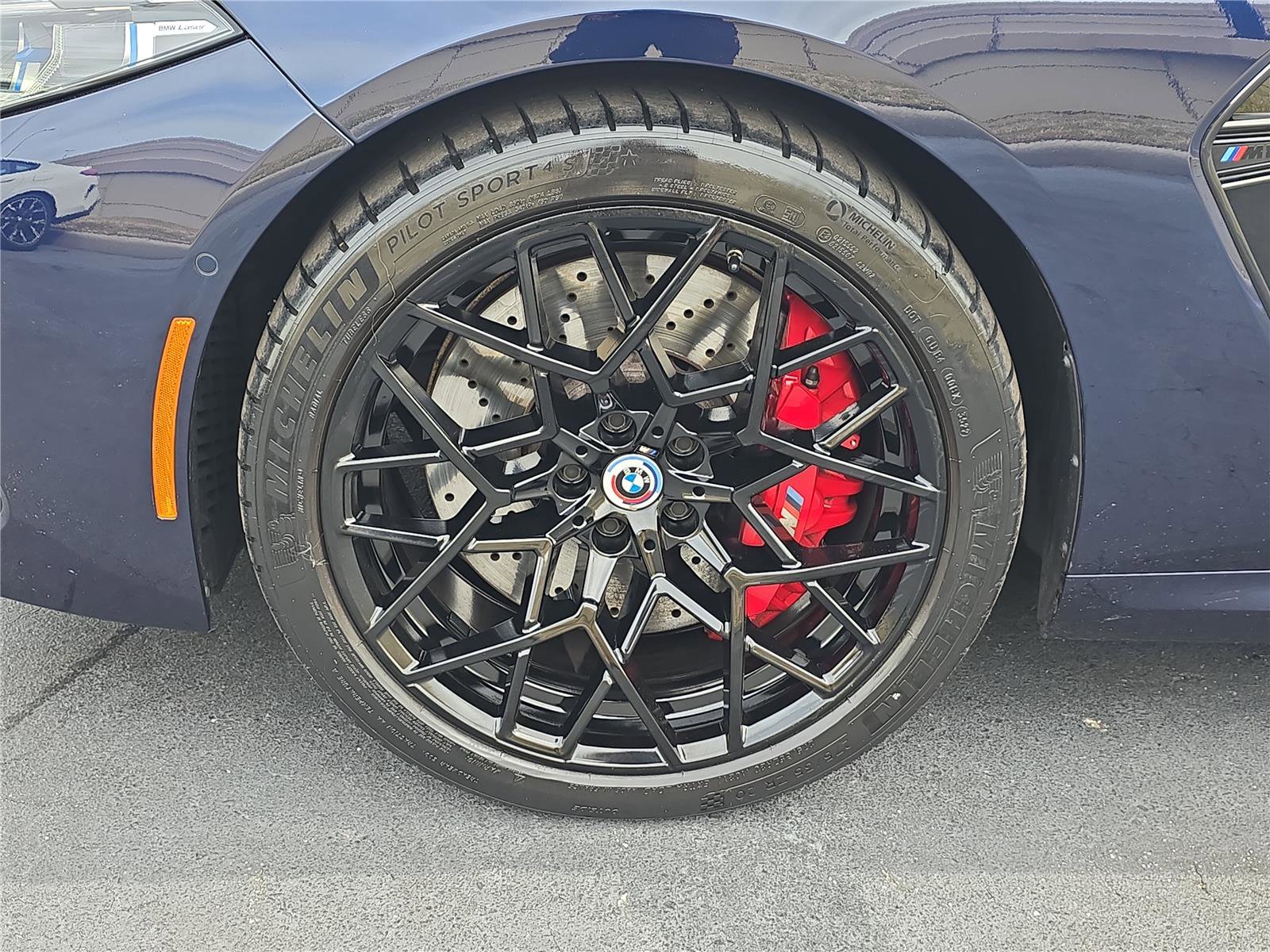 Used 2023 BMW M8 Competition image 9