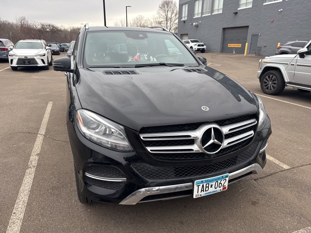 Used 2018 Mercedes-Benz GLE 350 4MATIC image 3