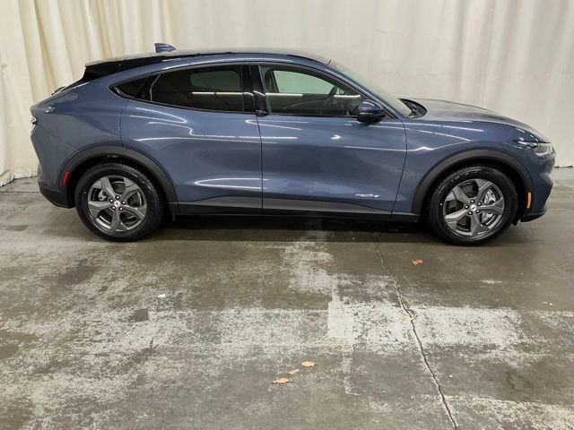 Used 2021 Ford Mustang Mach-E Select image 2