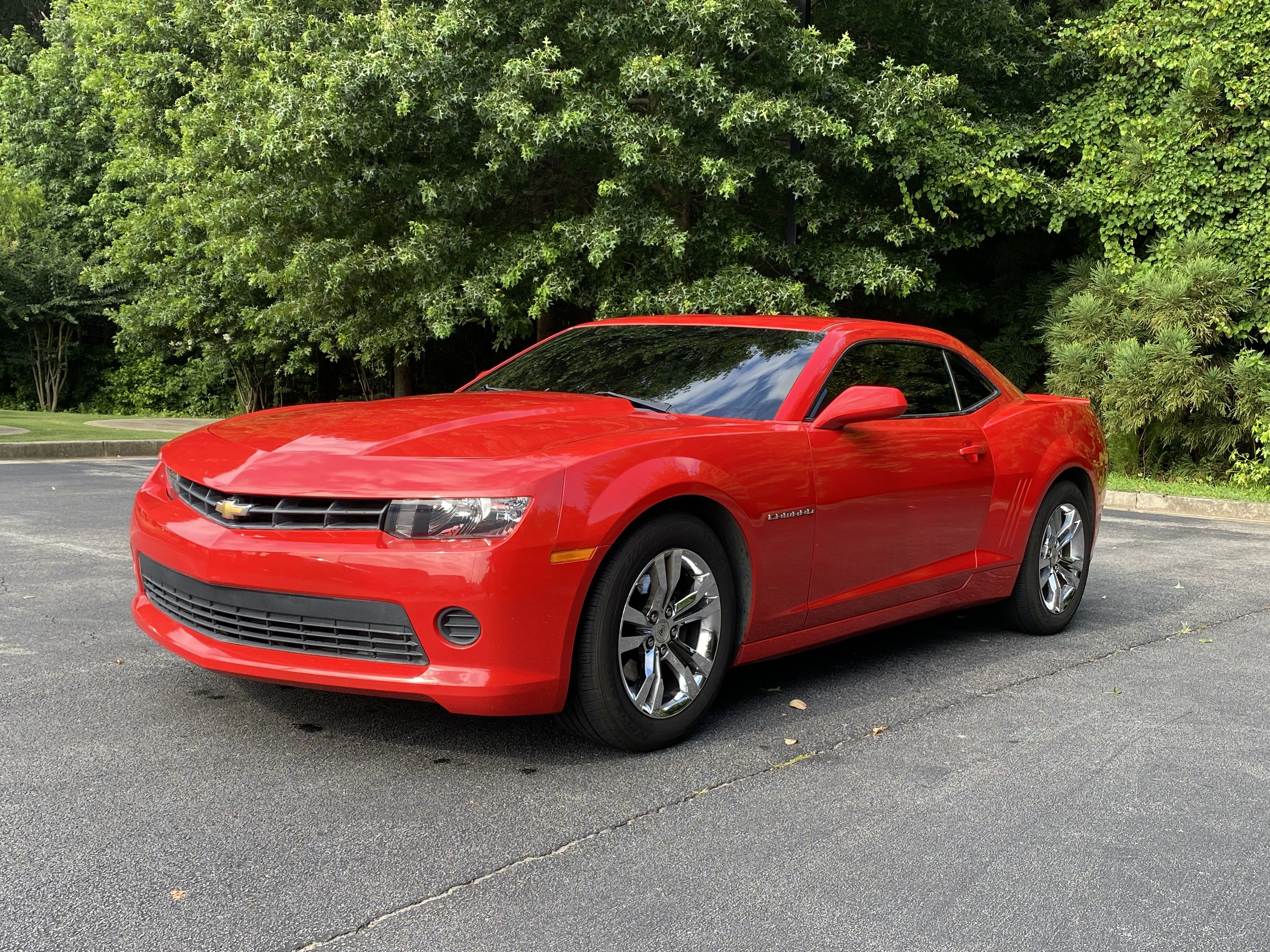 Used 2015 Chevrolet Camaro LS RWD image 5