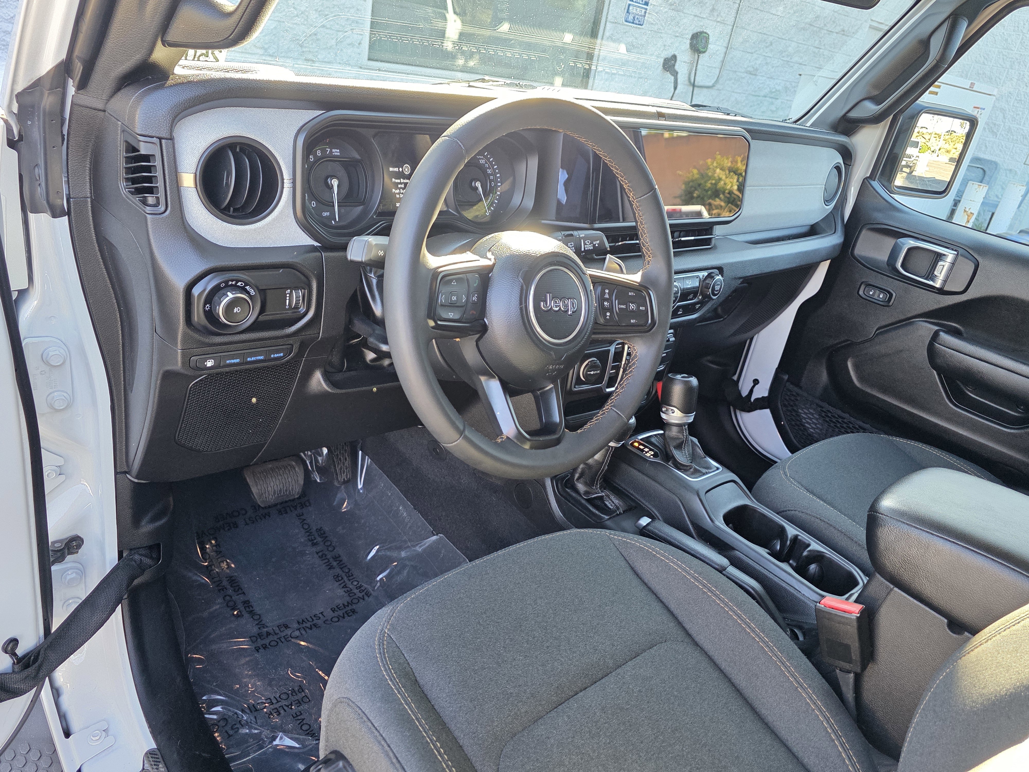 Used 2024 Jeep Wrangler Sport S image 18