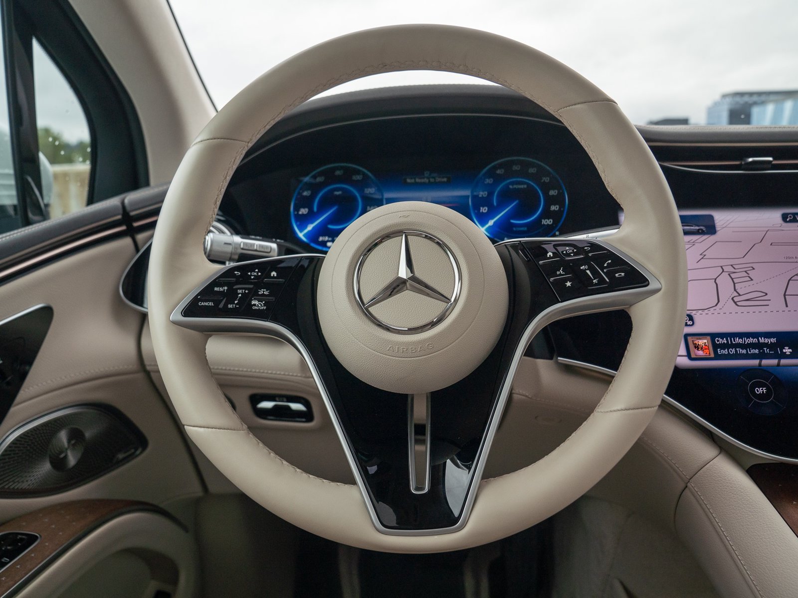Used 2024 Mercedes-Benz EQS 450+ 4MATIC SUV image 24