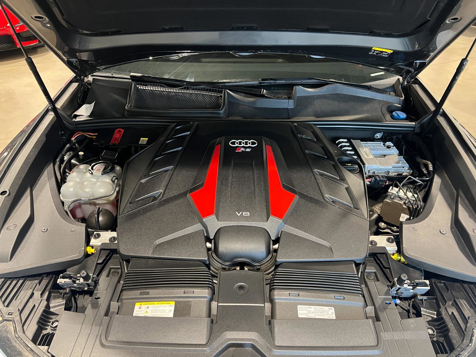 Used 2024 Audi RS Q8 image 52
