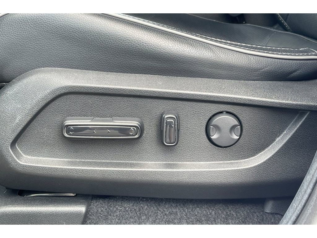 Certified 2025 Honda Pilot Elite image 13