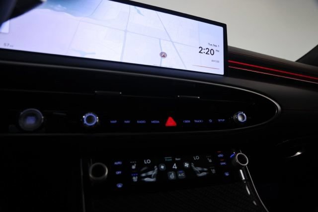 New 2027 Genesis GV70 3.5T Prestige AWD/4WD image 27