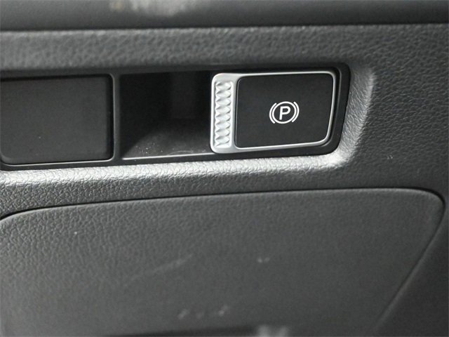 Used 2022 Hyundai Santa Fe Calligraphy w/ Cargo Package image 18