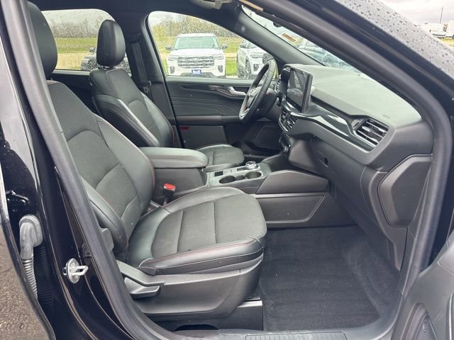 Used 2023 Ford Escape ST-Line w/ Tech Pack #1 AWD/4WD image 15