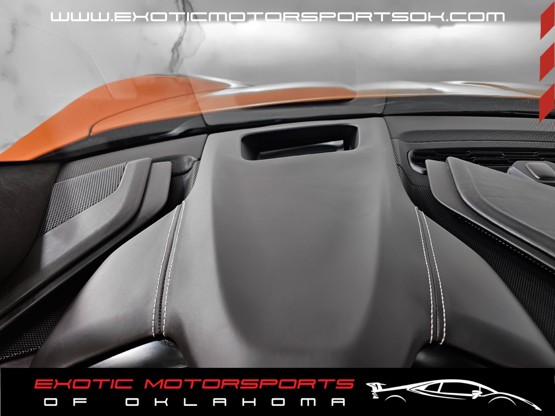 Used 2024 Chevrolet Corvette Stingray Premium Conv w/ Z51 Performance Package RWD image 24