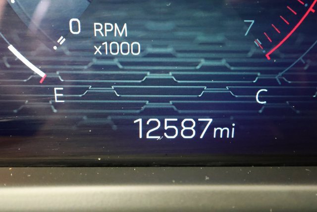 Certified 2025 GMC Acadia Elevation image 14