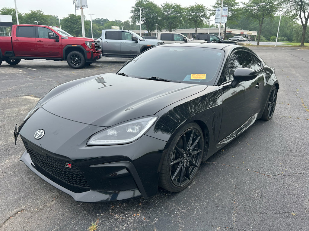 Used 2024 Toyota GR86 Premium RWD image 1