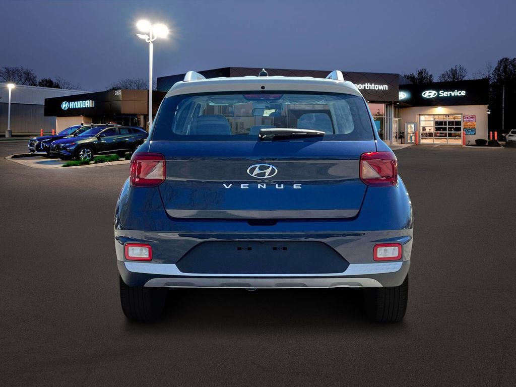 New 2025 Hyundai Venue Limited image 6