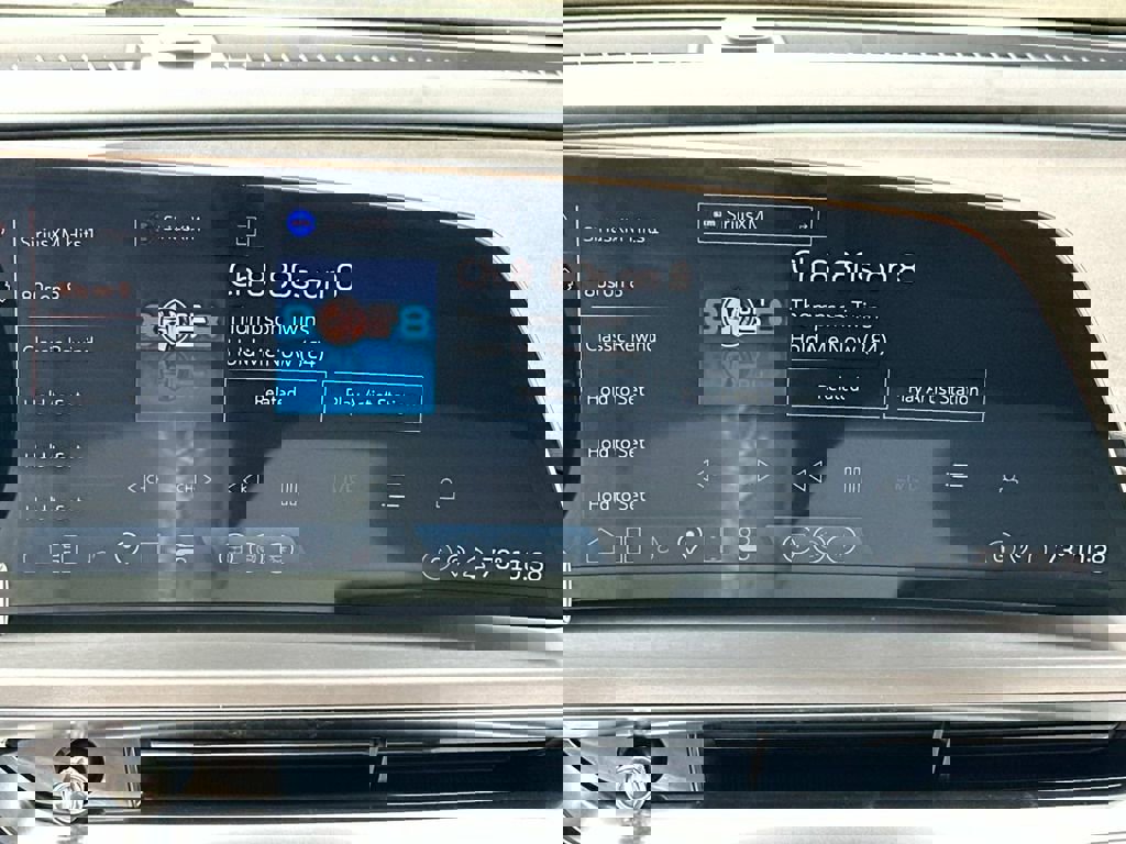 New 2025 Cadillac Lyriq Luxury image 11