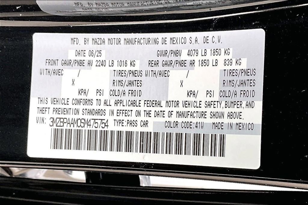 Certified 2025 MAZDA MAZDA3 s FWD image 16