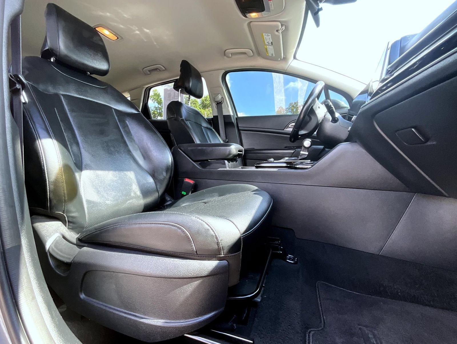 Used 2023 Kia Sportage EX FWD image 18