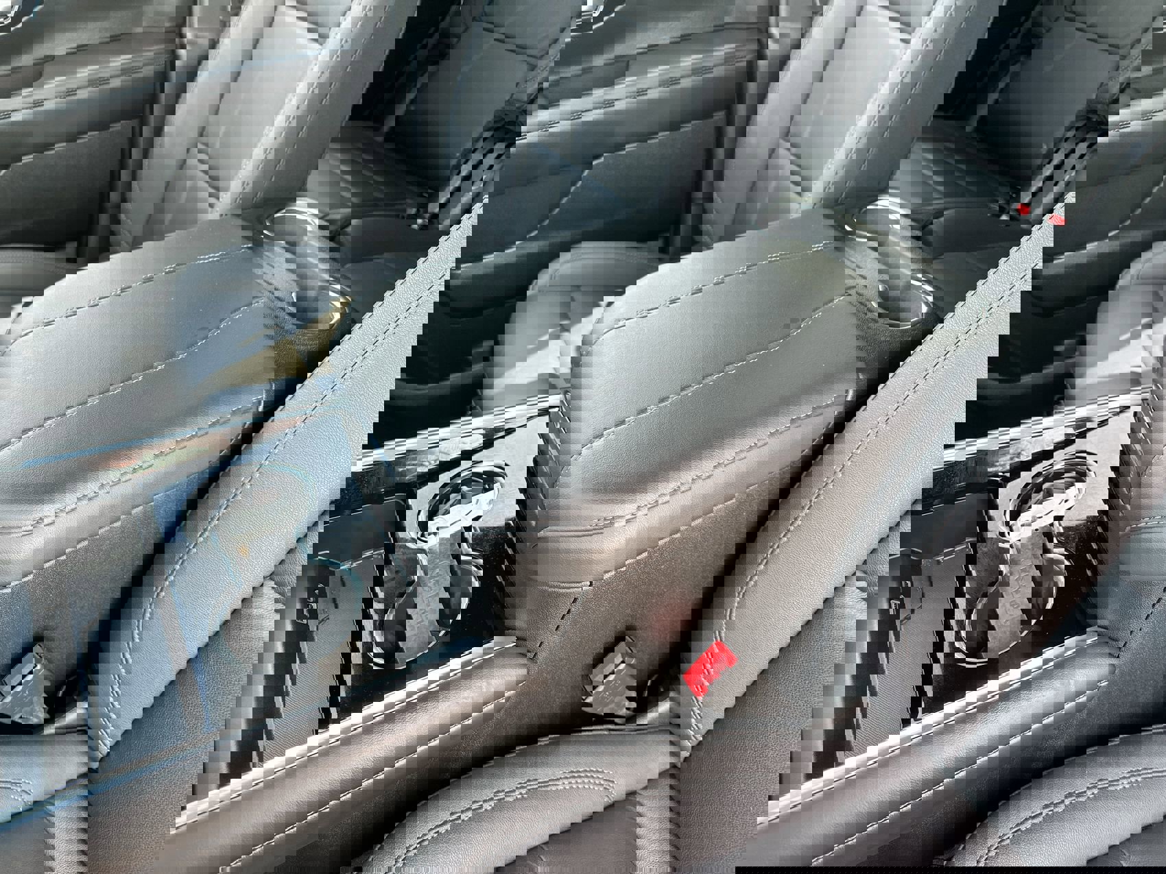 Used 2025 Chevrolet Tahoe LT image 21