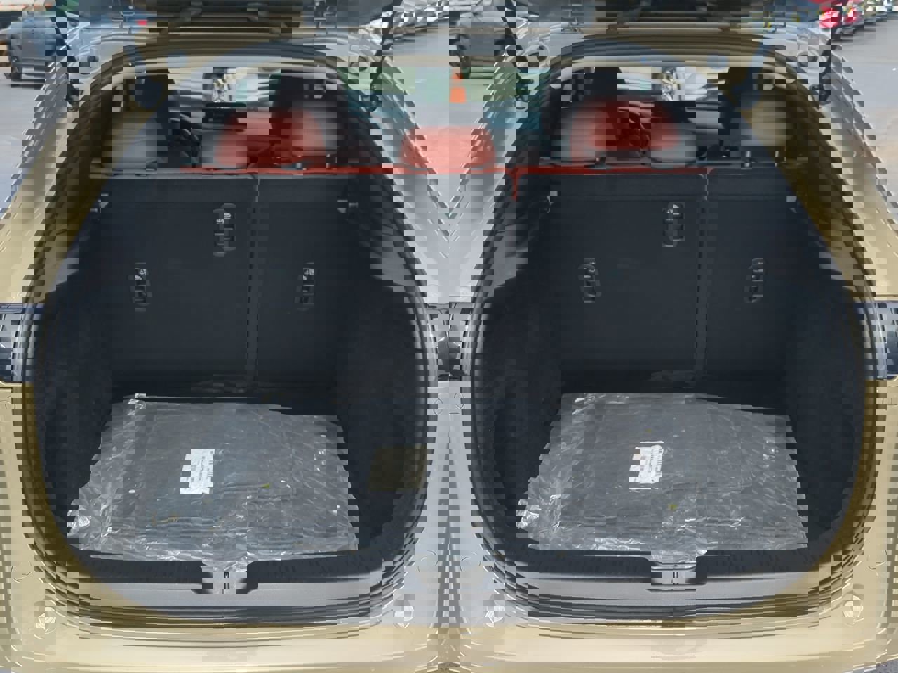 Used 2024 MAZDA CX-30 Carbon image 13