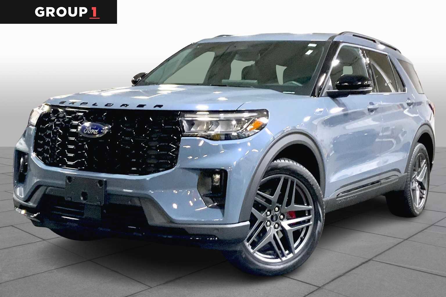 Used 2025 Ford Explorer ST-Line w/ Premium Package