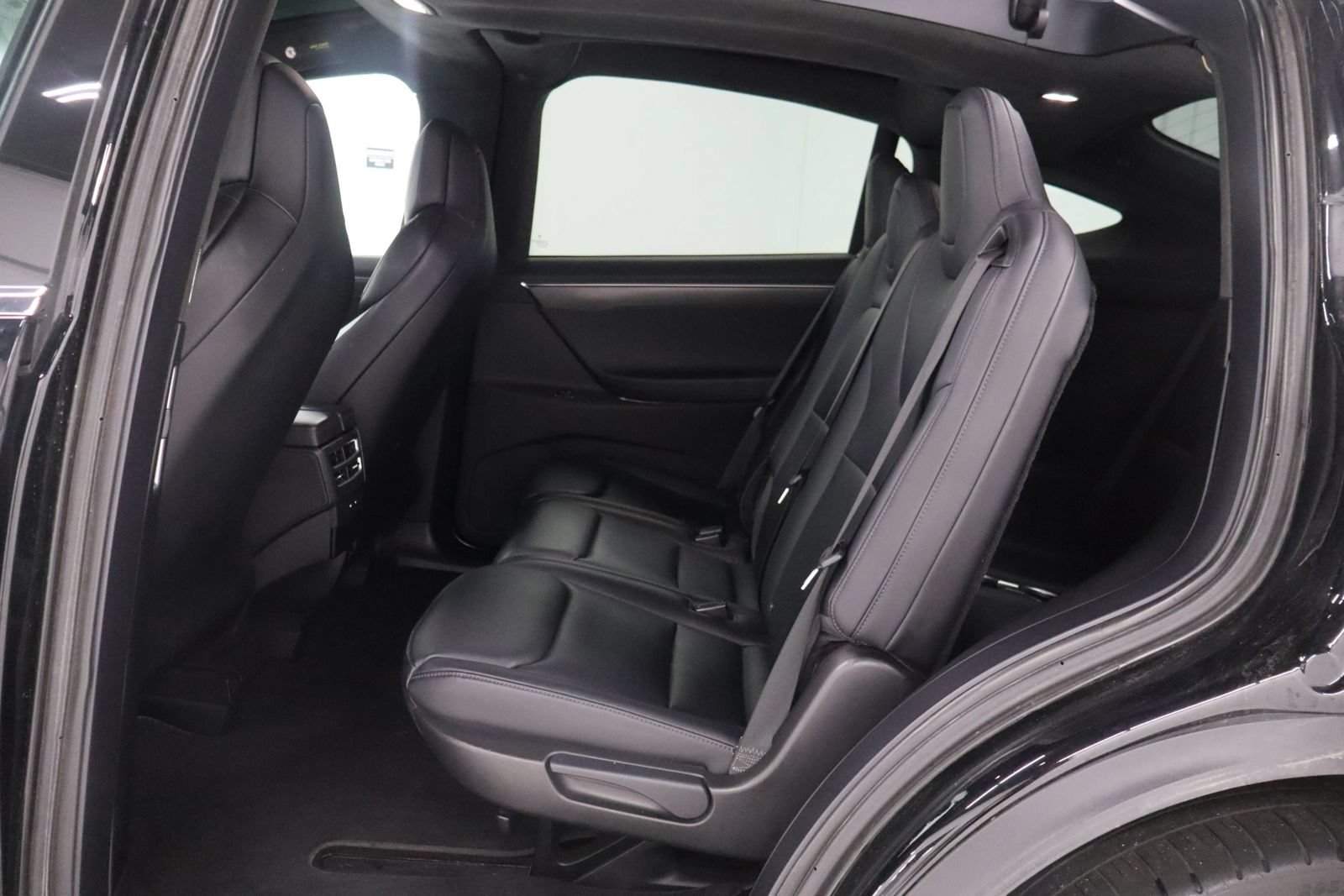 Used 2018 Tesla Model X P100D AWD/4WD image 16