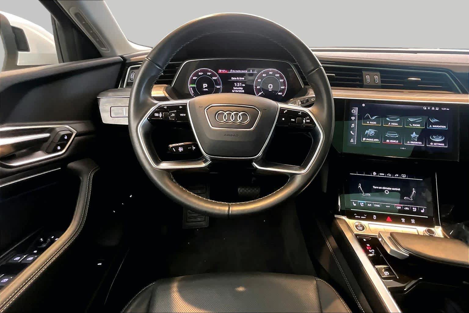 Used 2024 Audi Q8 e-tron Premium Plus w/ Premium Plus Package AWD/4WD image 4