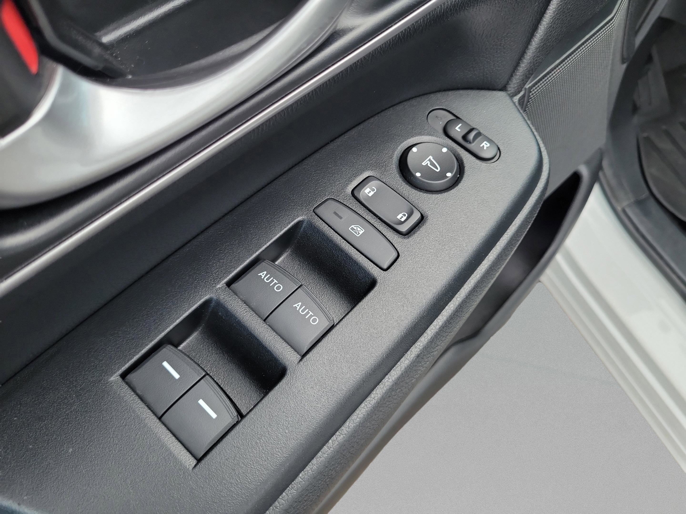 Used 2022 Honda CR-V Touring image 24