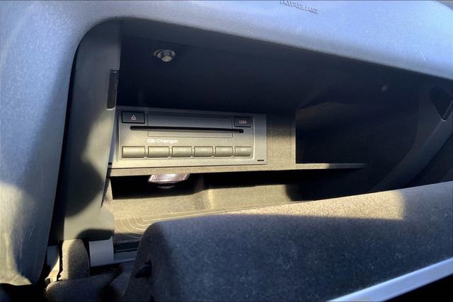 Used 2011 Audi TT 2.0T Prestige w/ Prestige Pkg image 31