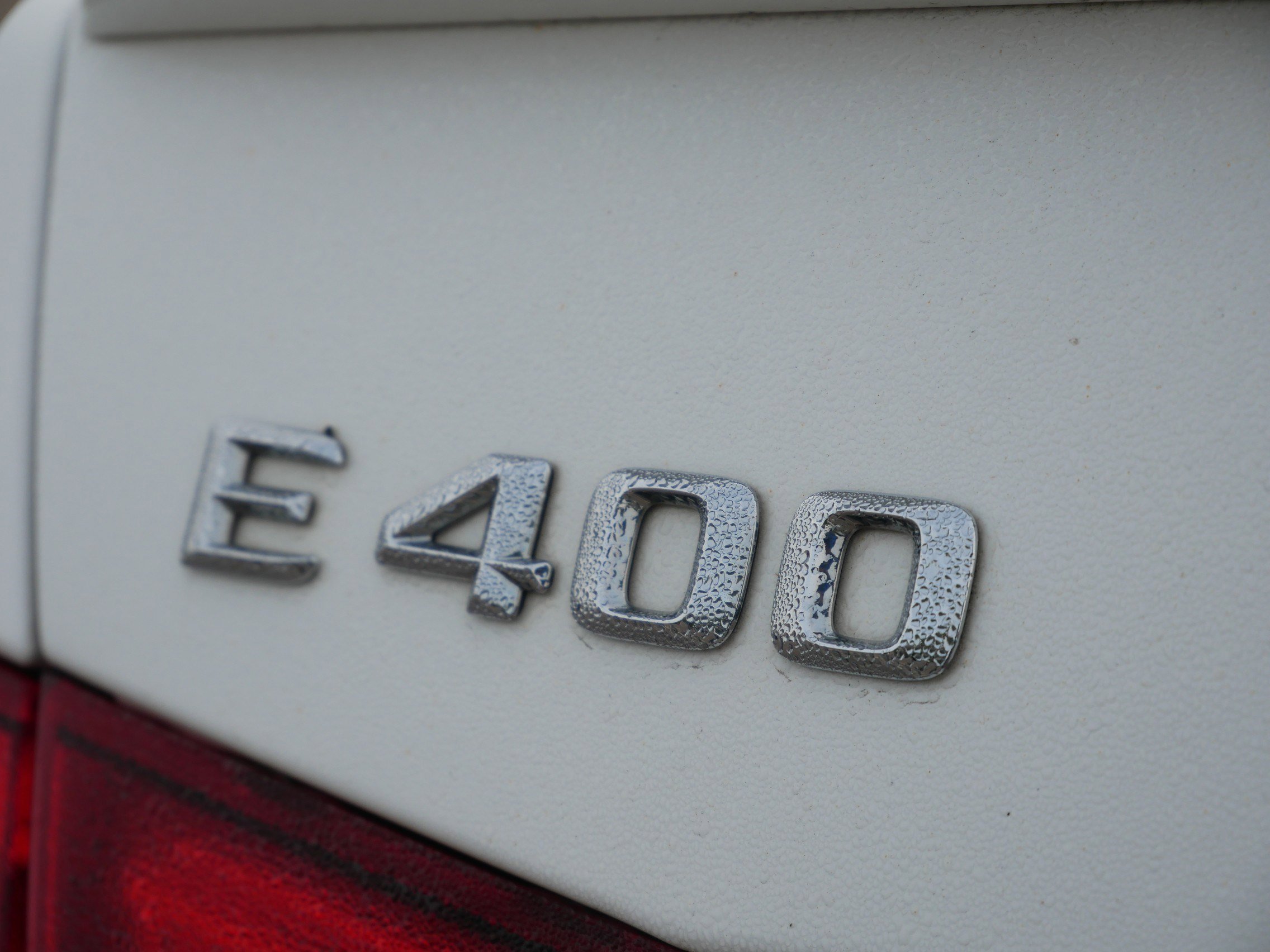 Used 2015 Mercedes-Benz E 400 4MATIC Sedan image 13