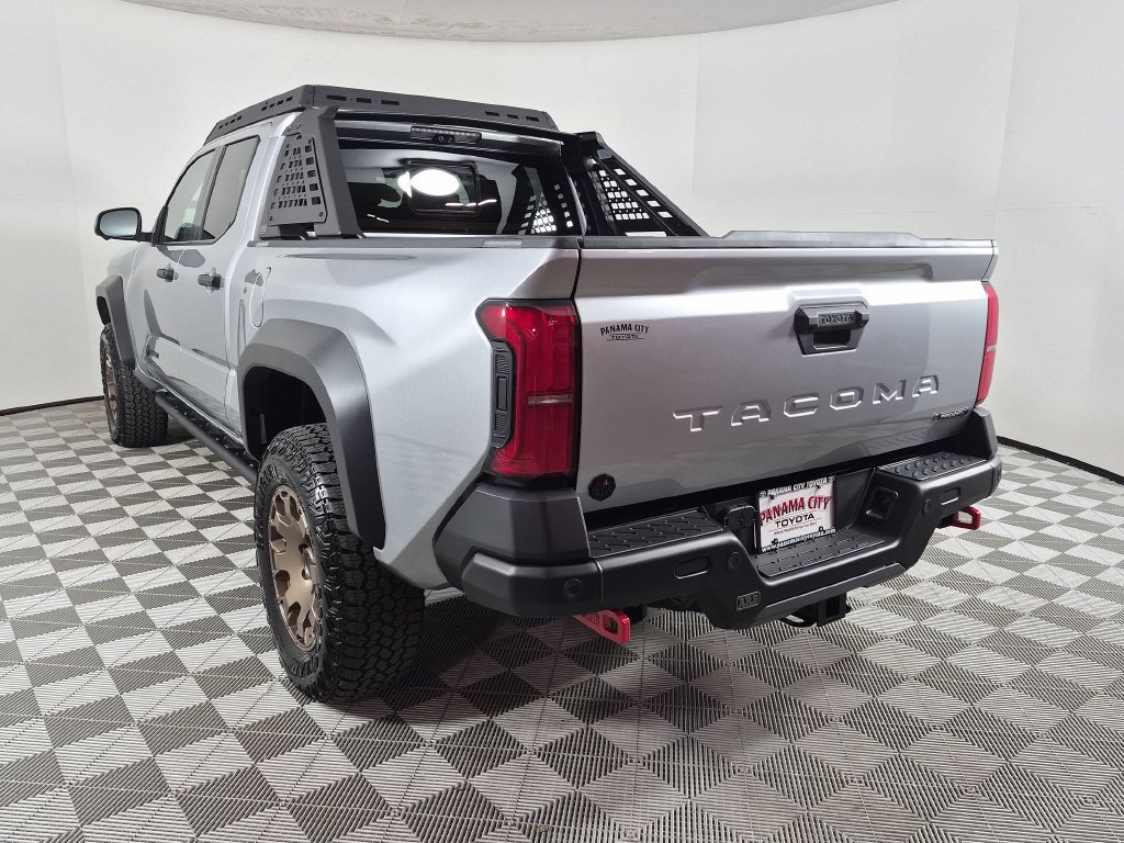 Used 2025 Toyota Tacoma 4x4 Double Cab Hybrid image 5