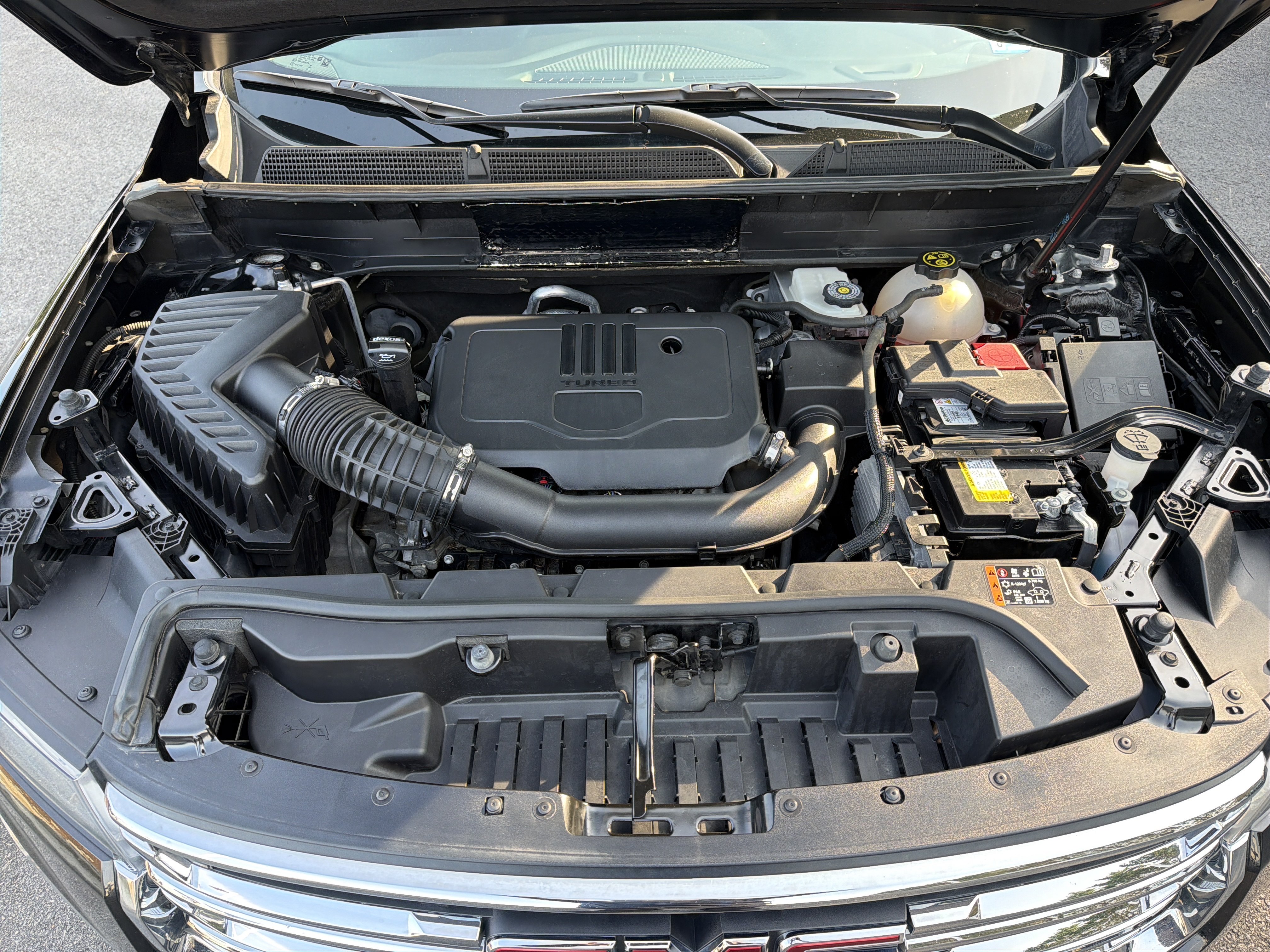 Used 2023 GMC Acadia SLT AWD/4WD image 36